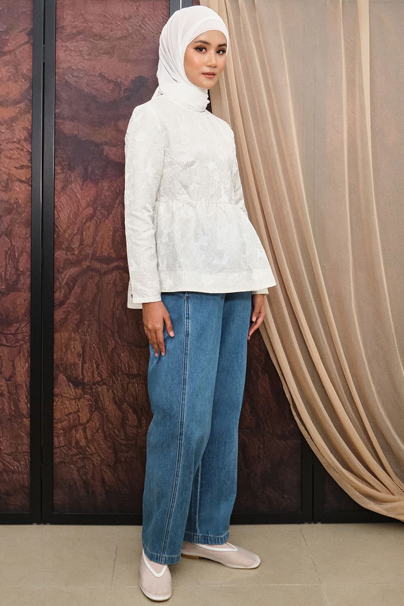 Kayson Gathered Waist Blouse - White - Image 3