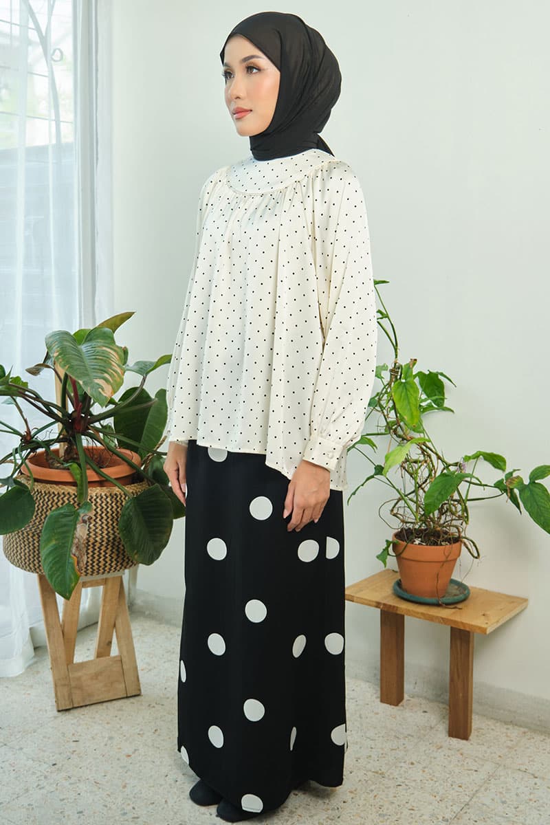Bradley Flared Blouse - Cream Polka - Image 3