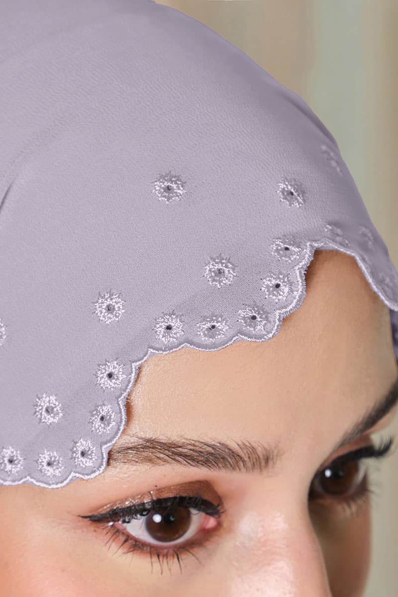 Aleandra Embroidered Scallop Headscarf - Dusty Lilac - Image 3