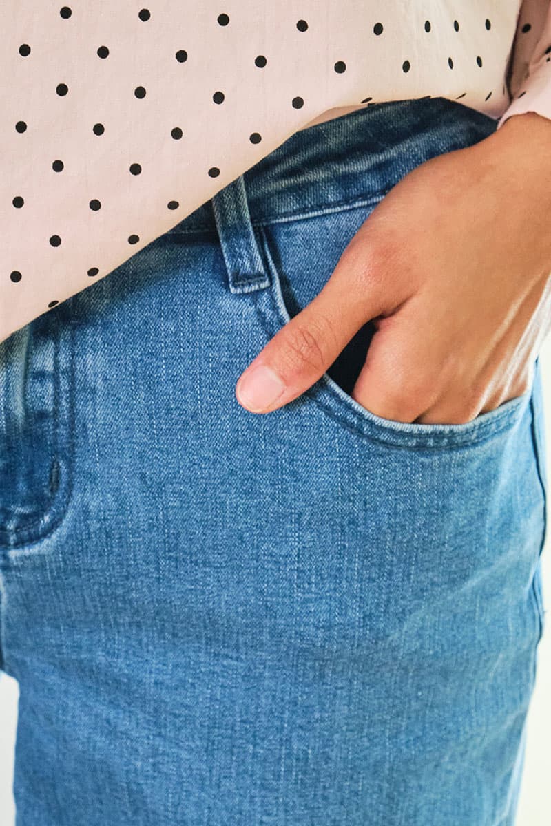 COTTON Coventry Straight Cut Jeans - Medium Wash - Image 5