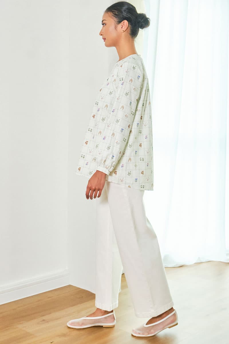 Zaheera Gathered Blouse - Cream/Green Botanical - Image 3