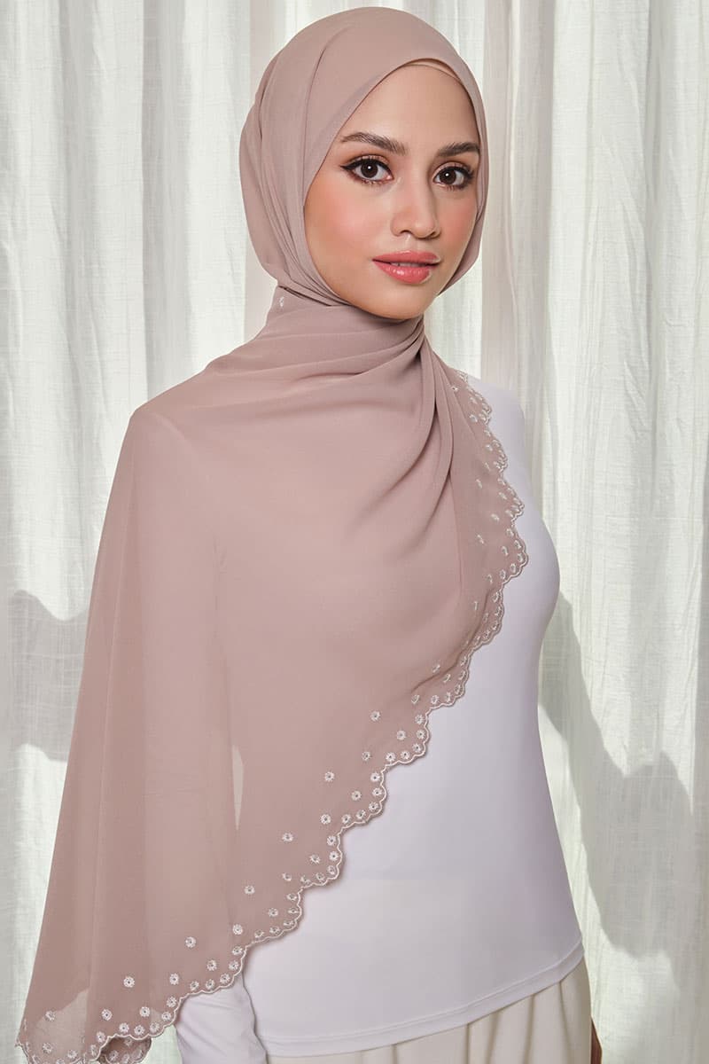 Aleandra Embroidered Scallop Headscarf - Sand/White - Image 2