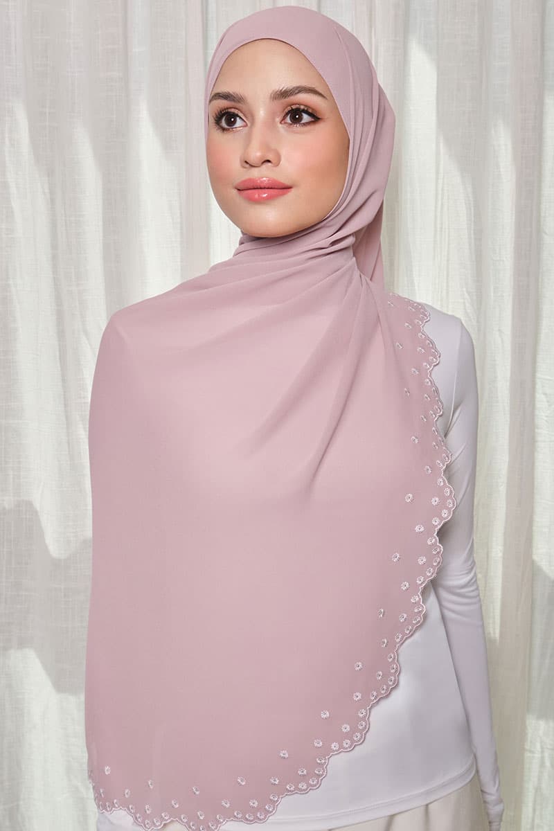 Aleandra Embroidered Scallop Headscarf - Pink Crepe/White - Image 2