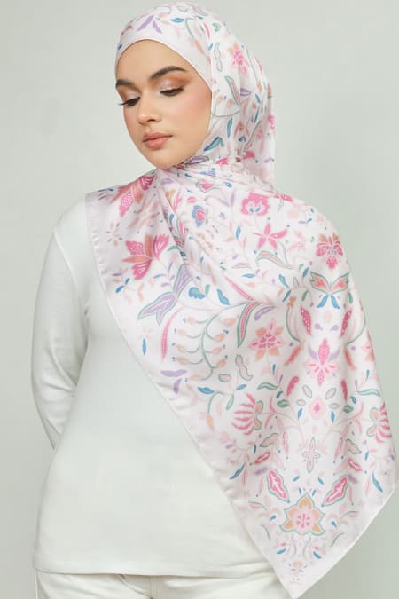 Aurelia Satin Rectangle Headscarf - Creme Brulee