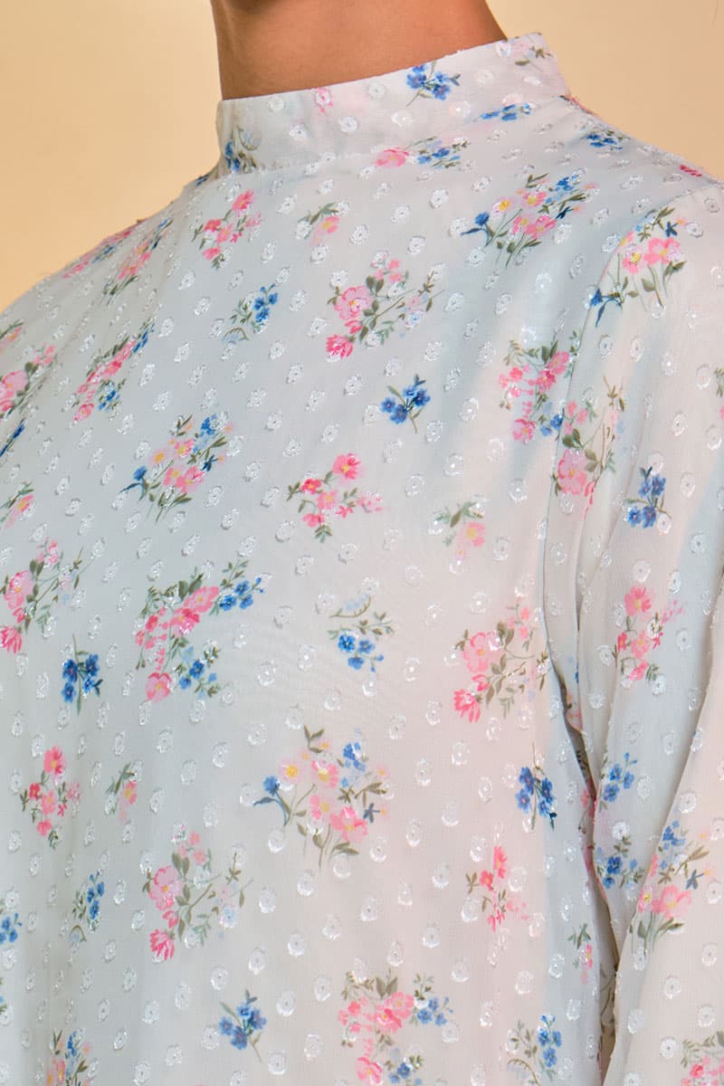 Aurinda Blouse & Skirt - Vanilla Bouquet - Image 5