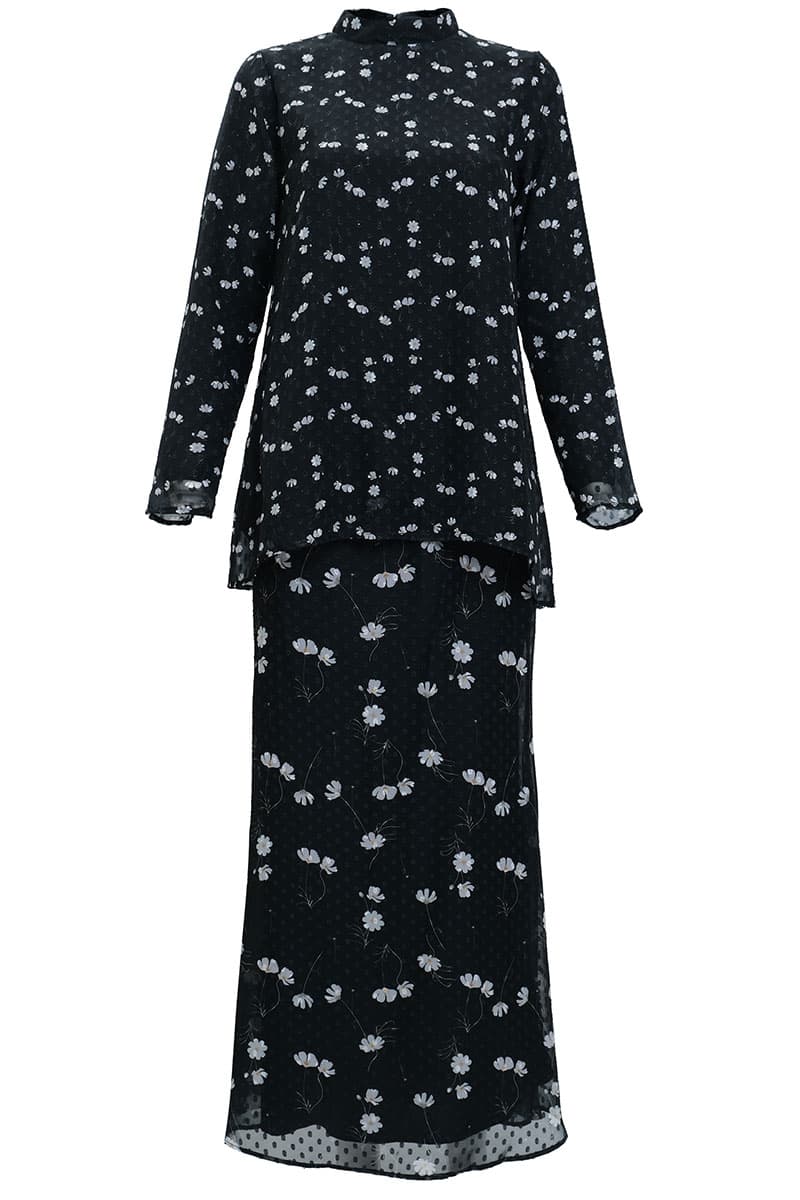 Aurinda Blouse & Skirt - Black/Cream Flower - Image 2