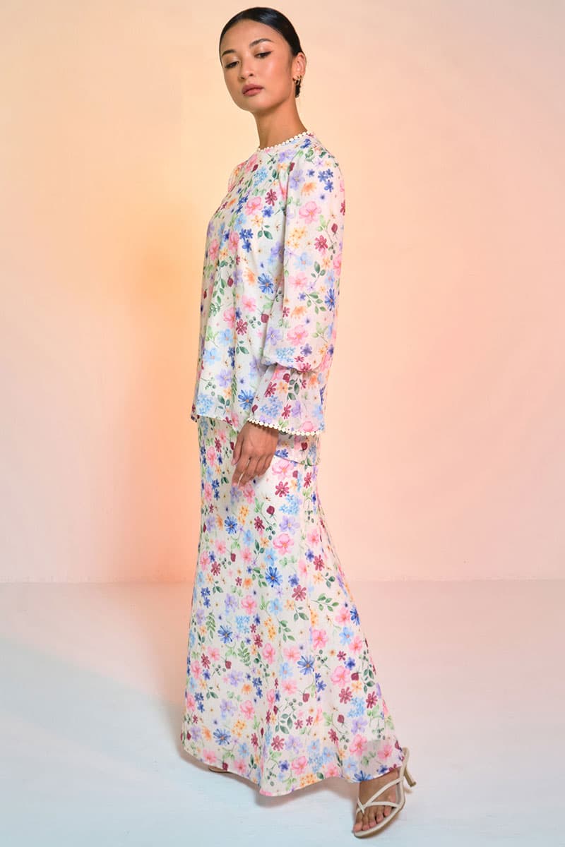 Fajar Blouse & Skirt - Cream Garden - Image 3