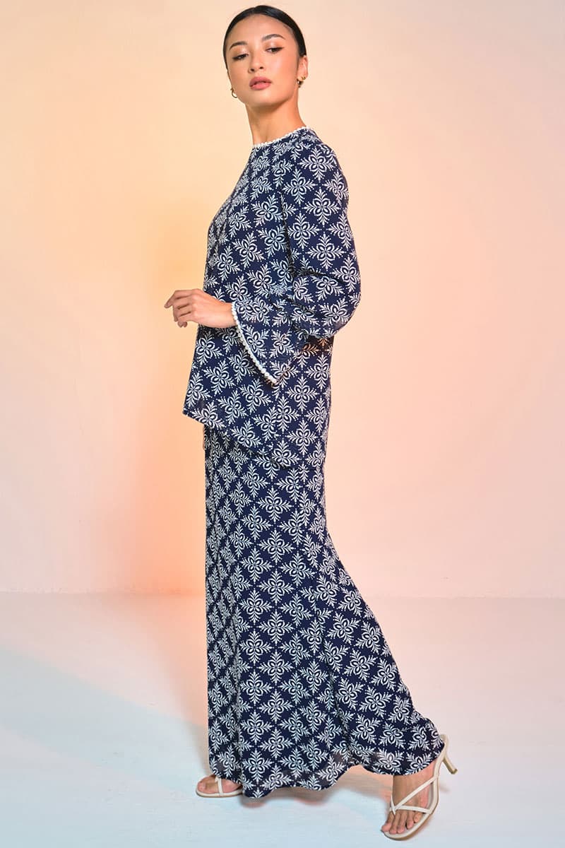 Fajar Blouse & Skirt - Midnight/Cream Damask - Image 3