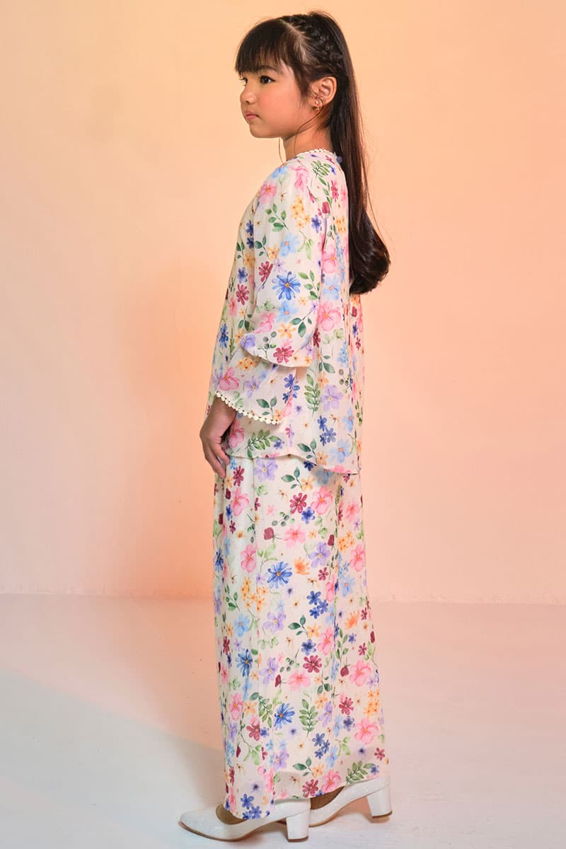KIDS Fajar Set - Cream Garden - Image 3
