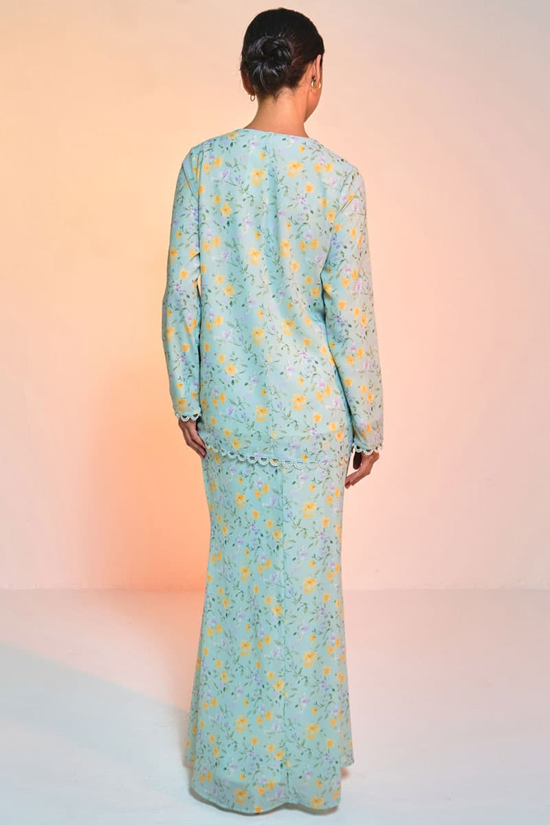 Aurora Blouse & Skirt - Seafoam Oasis - Image 4