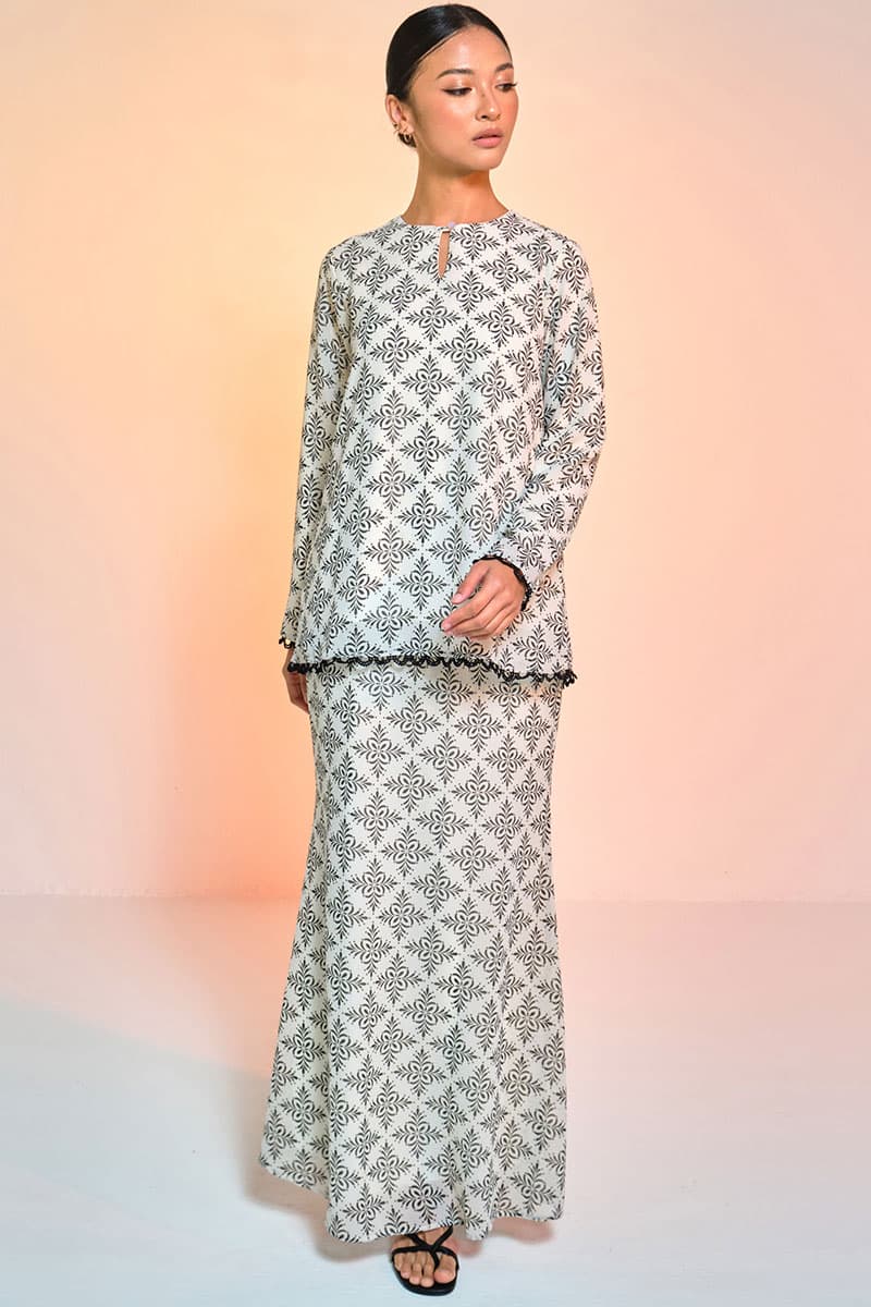 Aurora Blouse & Skirt - Cream/Black Damask - Image 1