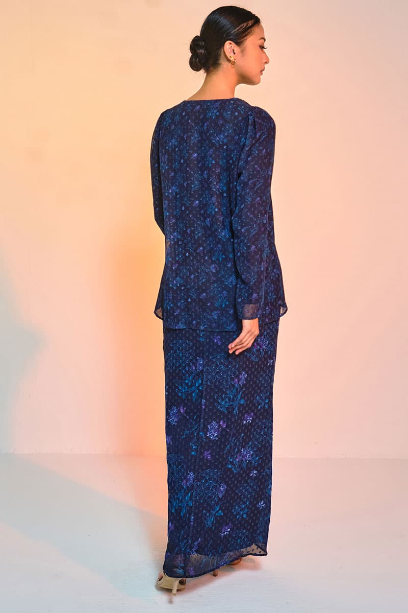 Serilina Blouse & Skirt - Midnight Botanical - Image 4