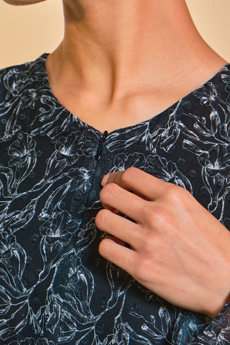 Serilina Blouse & Skirt - Black Floral Art - Image 5