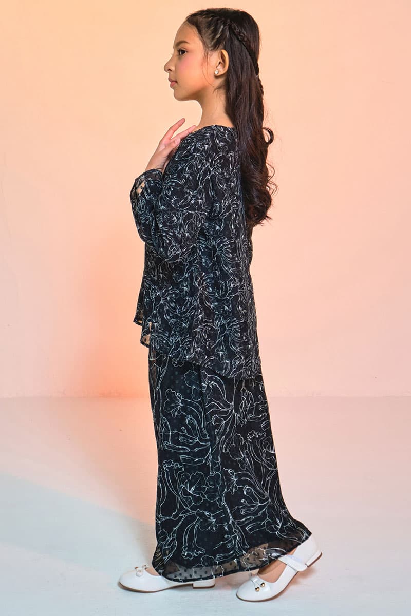 KIDS Serilina Set - Black Floral Art - Image 3