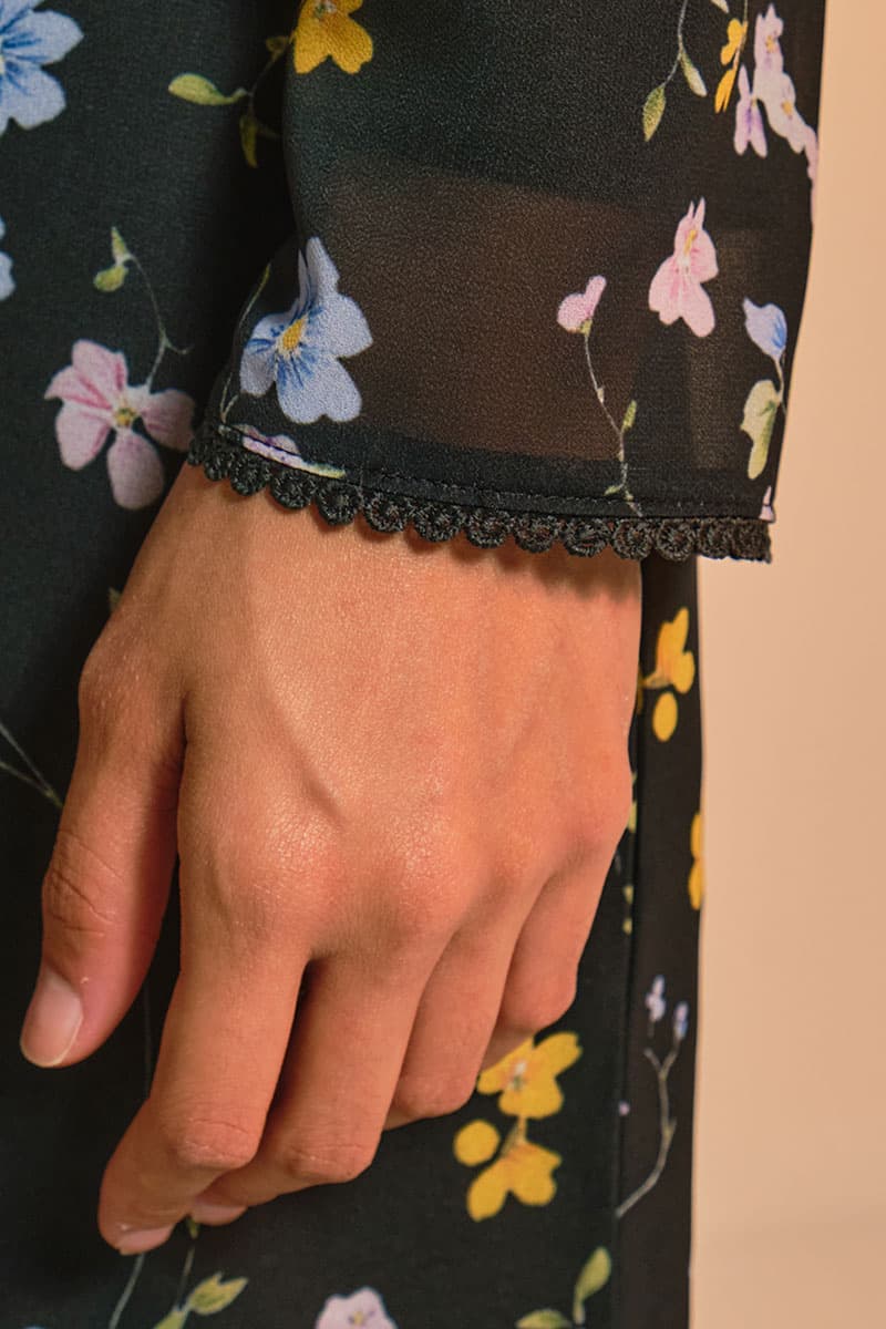 Bulanara Blouse & Skirt - Black Spring - Image 5