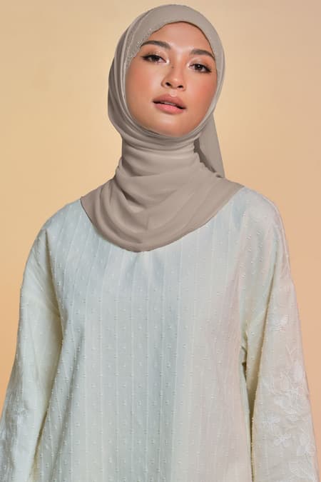 Tanuja Embroidered Scallop Headscarf - Pale Oak