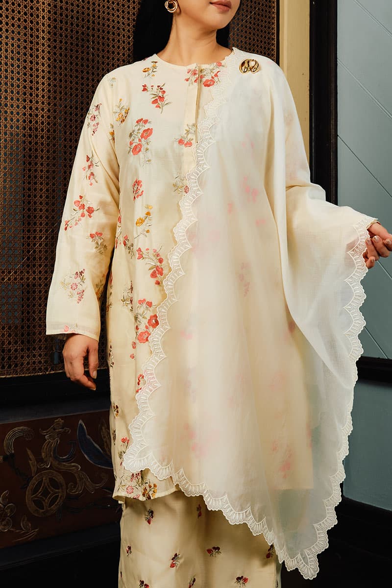 PRE-ORDER Almira Blouse & Skirt - Vanilla - Image 1