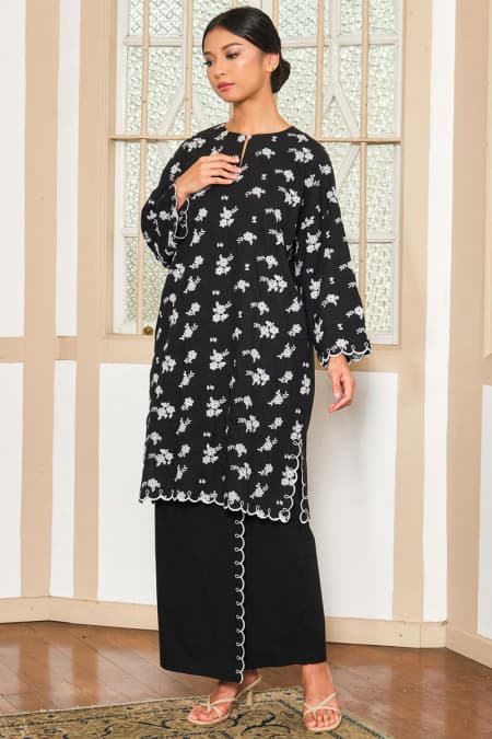 COTTON Bidari Blouse & Skirt - Black