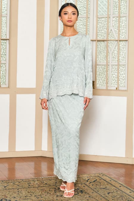 Nindita Blouse & Skirt - Pale Pistachio