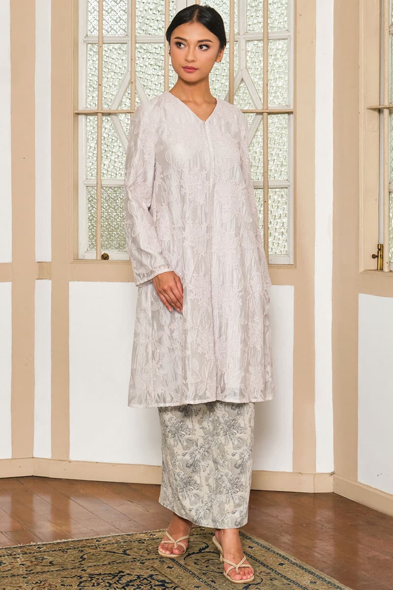 Sutra Blouse & Skirt - Silver/Greige - Image 1