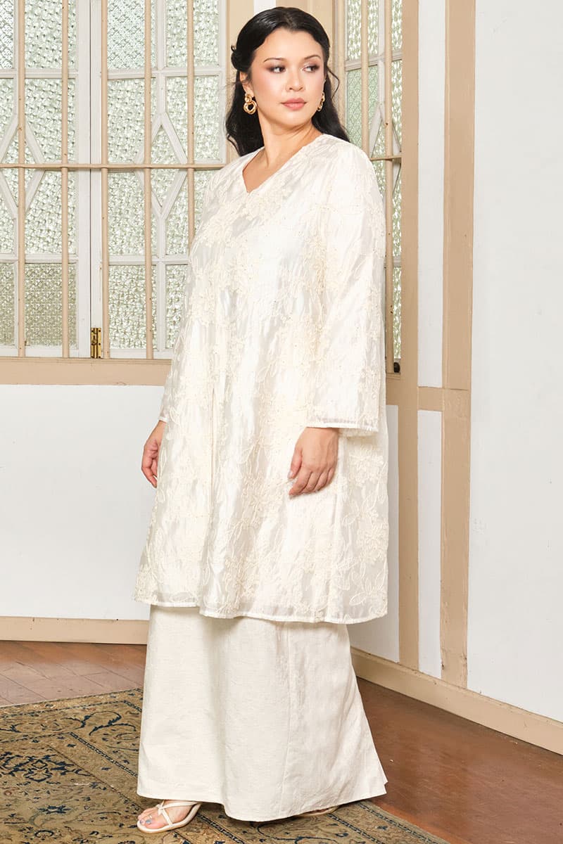 Sutra Blouse & Skirt - Silver/Greige - Image 9