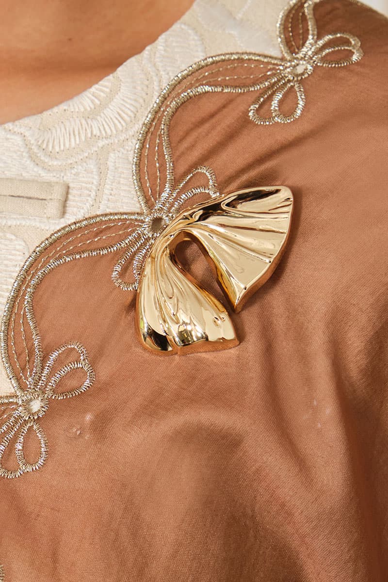 Sabariah Brooch - Petal - Image 2