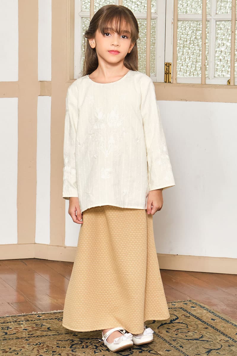 KIDS Ayunda Set - Cream/Khaki - Image 1