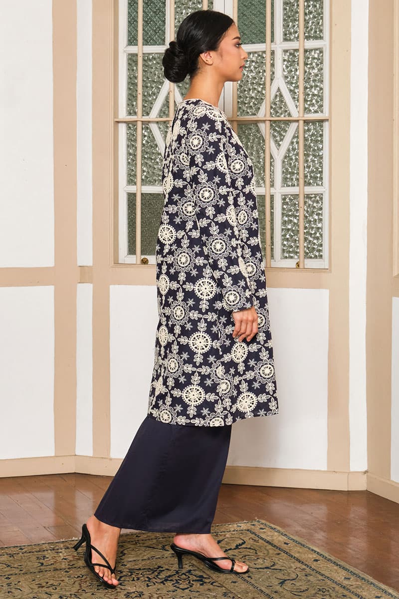 COTTON Alunira Blouse & Skirt - Midnight Blue - Image 3