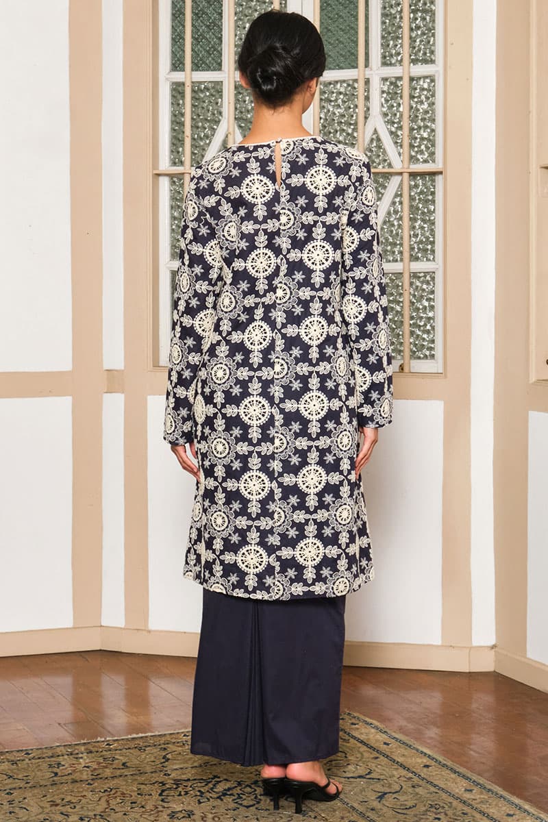 COTTON Alunira Blouse & Skirt - Midnight Blue - Image 4