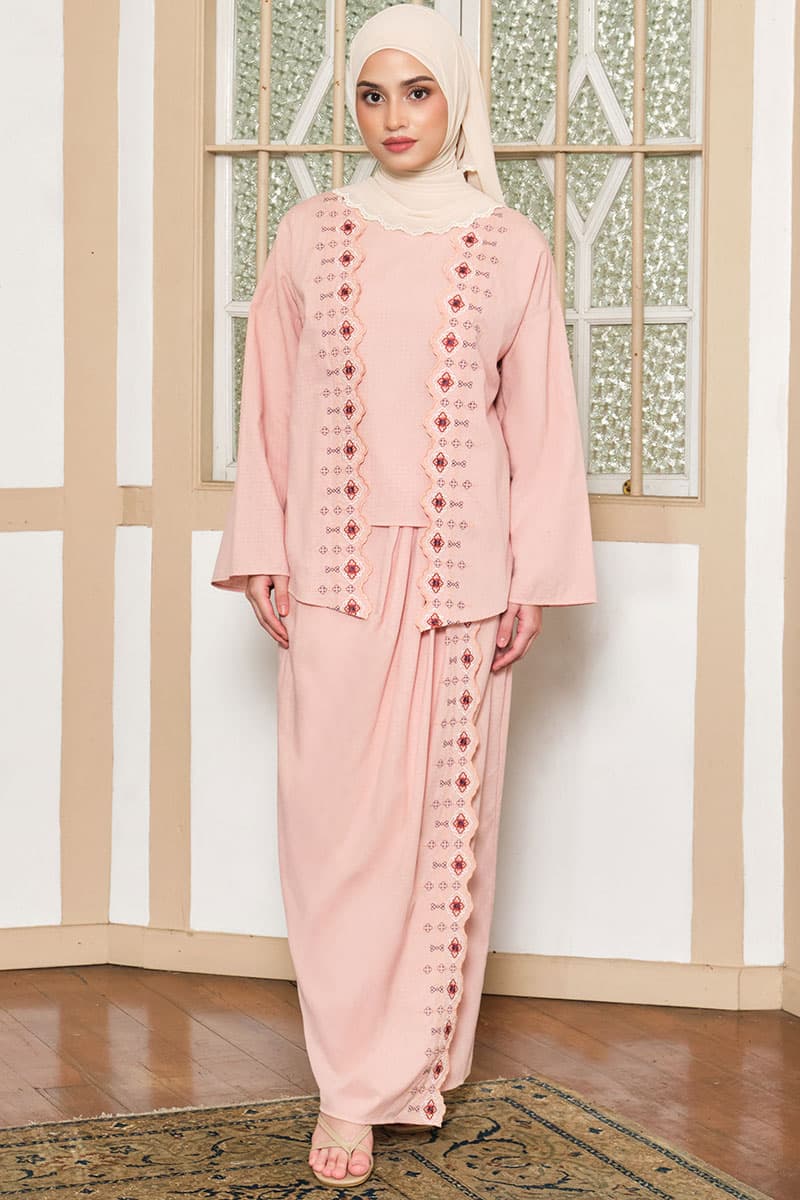 COTTON Zelynda Blouse & Skirt - Powder Pink - Image 1