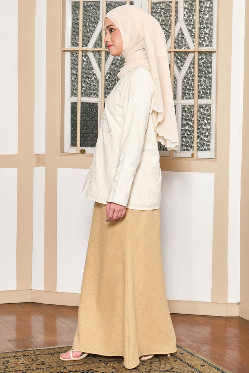 COTTON Ayunda Blouse & Skirt - Cream/Khaki - Image 3