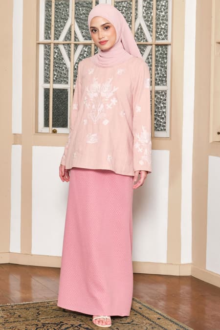 COTTON Ayunda Blouse & Skirt