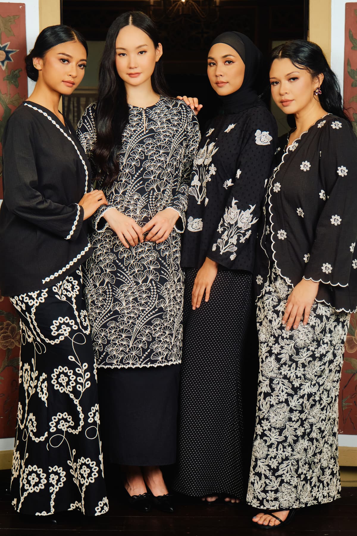 COTTON Indera Blouse & Skirt - Black - Image 9