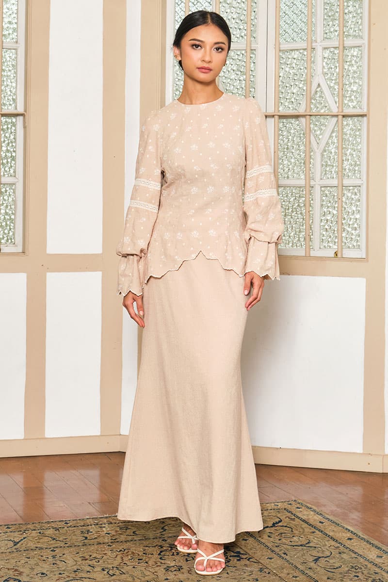 COTTON Tunas Blouse & Skirt - Sand - Image 1