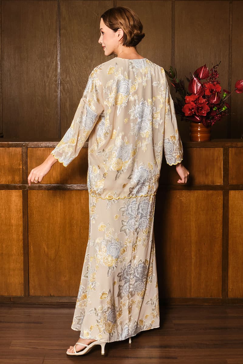 Gemalai Blouse & Skirt - Beige/Yellow Floral - Image 4