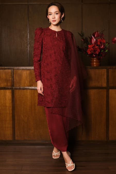 Devandra Blouse & Skirt - Cordovan