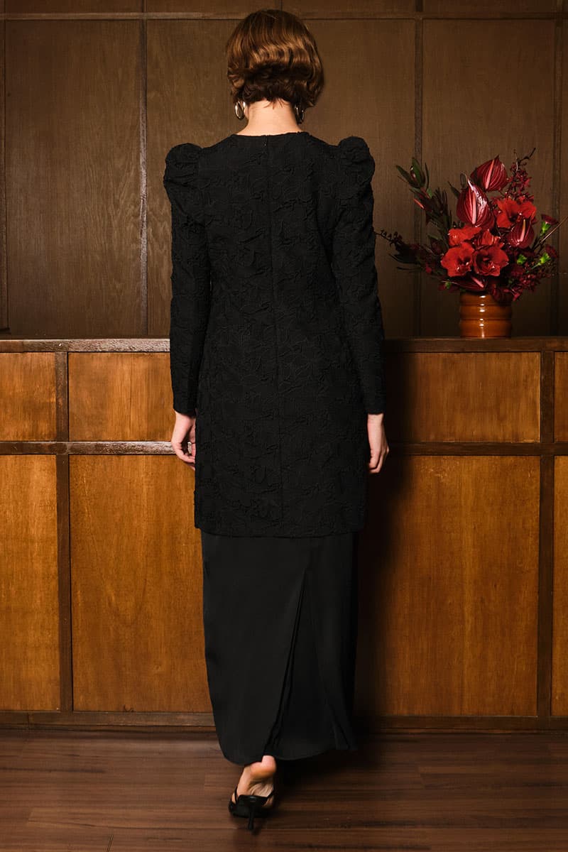 Devandra Blouse & Skirt - Black - Image 4