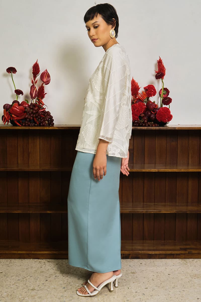 Sejinja Blouse & Skirt - Vanilla/Dusty Aqua - Image 3