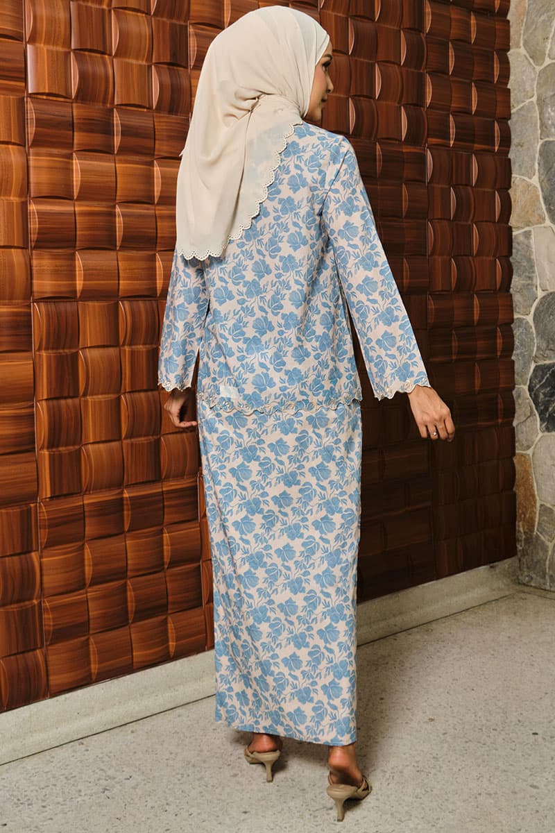 COTTON Dewani Blouse & Skirt - Beige/Blue - Image 4