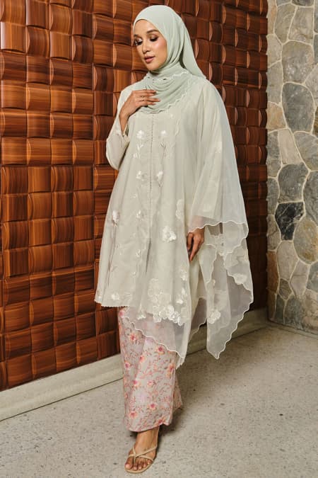 COTTON Larasti Blouse & Skirt - Dewkist