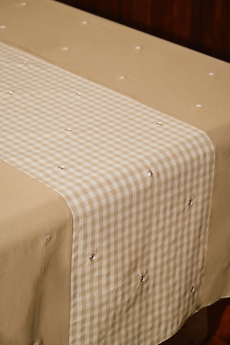 Homer 6-Seater Tablecloth - Khaki/Khaki Check - Image 1