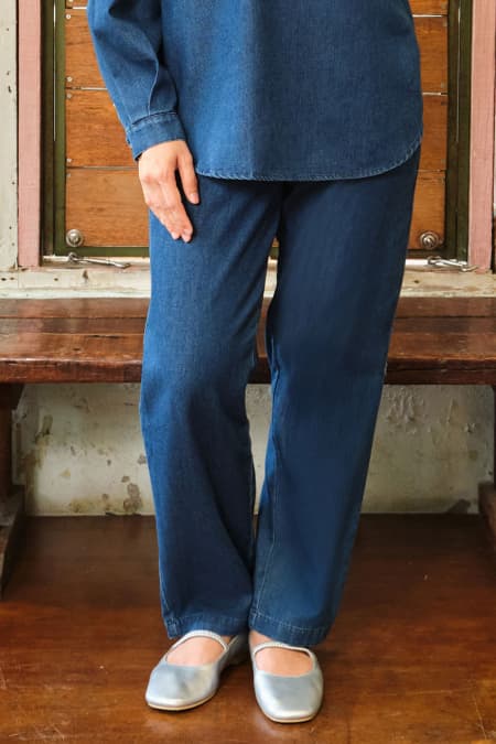 Jay Mom Jeans - Dark Wash