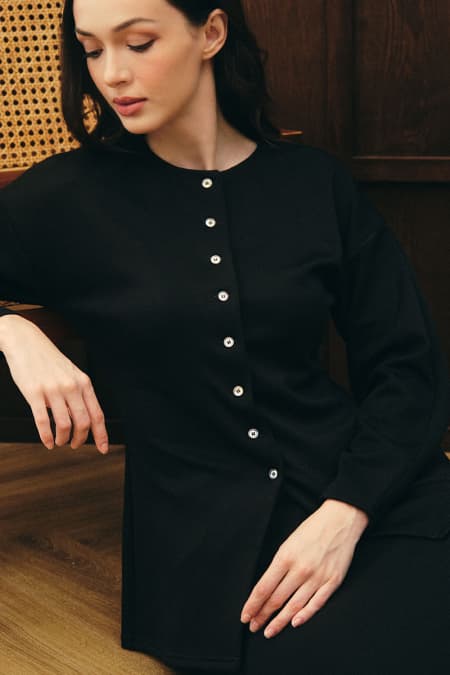 Elm Front Button Blouse - Black