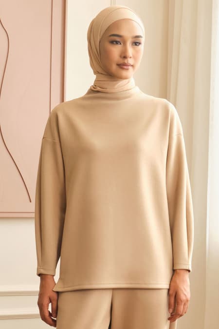 Denali High Neck Blouse 2.0 - Camel