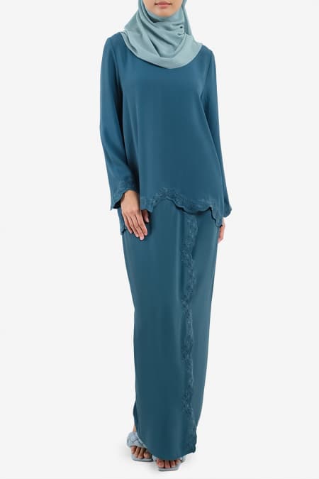 Sapphire Blouse & Skirt - Emerald