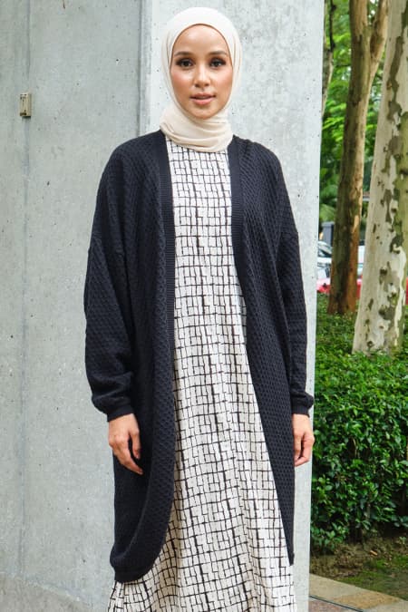 Francena Long Cardigan - Black
