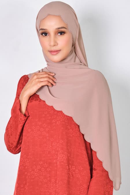 Ruminah Scallop Chiffon Headscarf - Sand