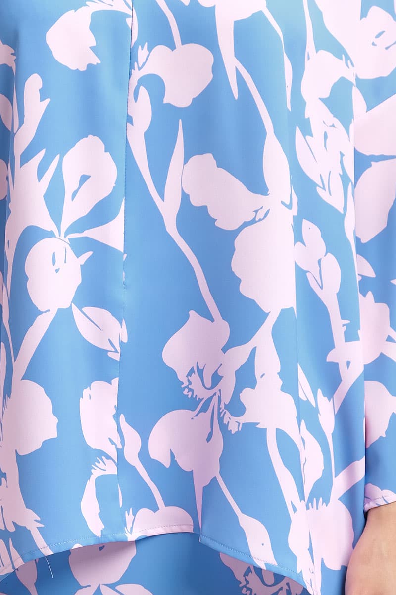 Raihanab Zip-Front Blouse - Blue/Pink Floral - Image 6