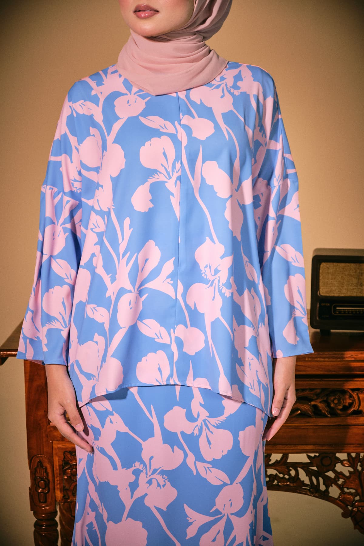 Raihanab Zip-Front Blouse - Blue/Pink Floral - Image 1