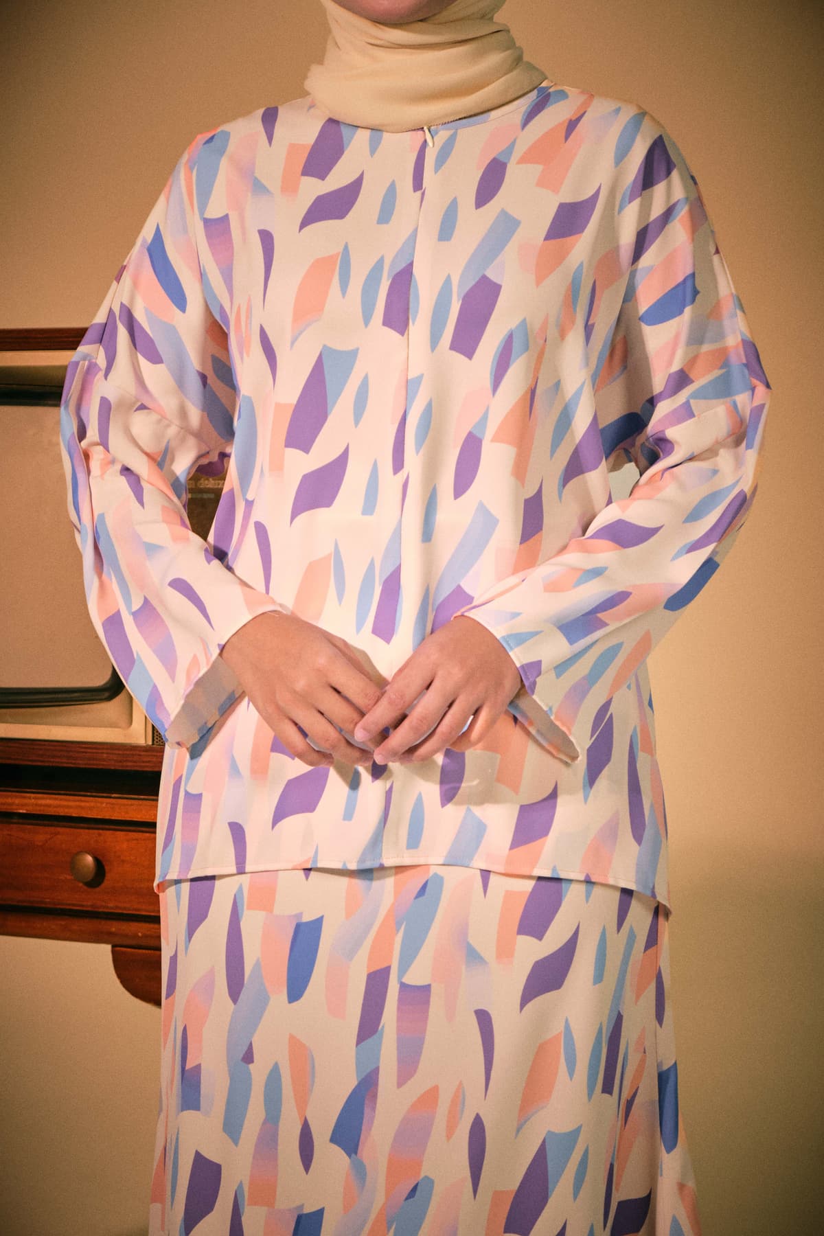 Raihanab Zip-Front Blouse - Multi Abstract - Image 1